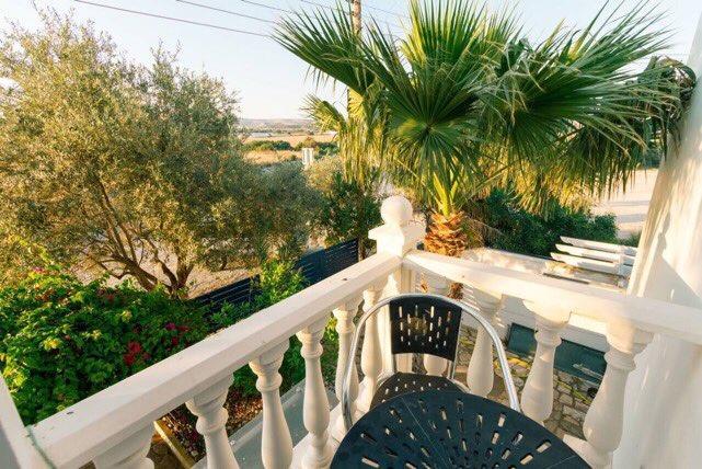 Zygi Beachfront Villa Bagian luar foto